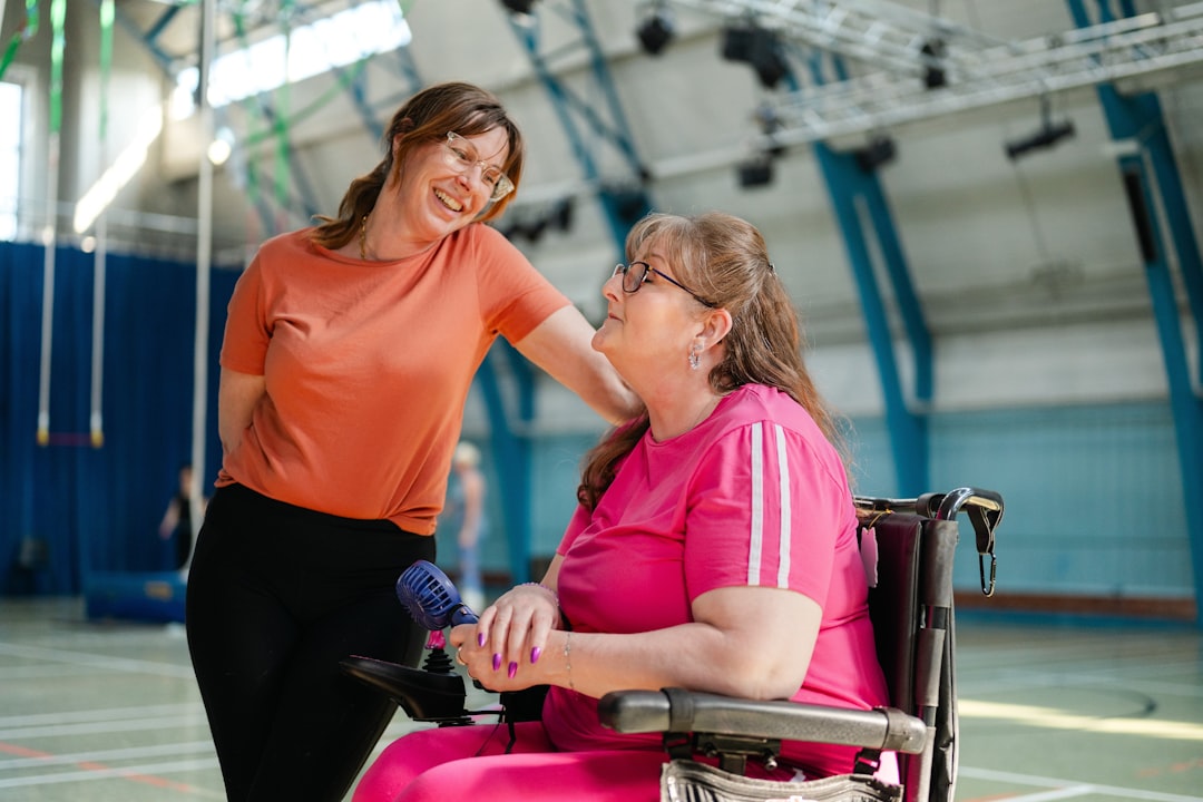 Accessibilité gaming : personnaliser ses contrôles quand on est gameuse en situation de handicap